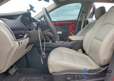 2020 Cadillac Xt4 Luxury z USA, uszkodzony, nr VIN 1GYAZAR48LF053630